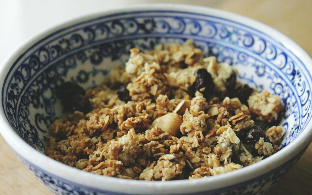 Sunday Brunch: Delicious Homemade Granola